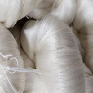 5 Ply Twisted Silk Yarn (White)